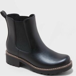 Women Chelsea Boots